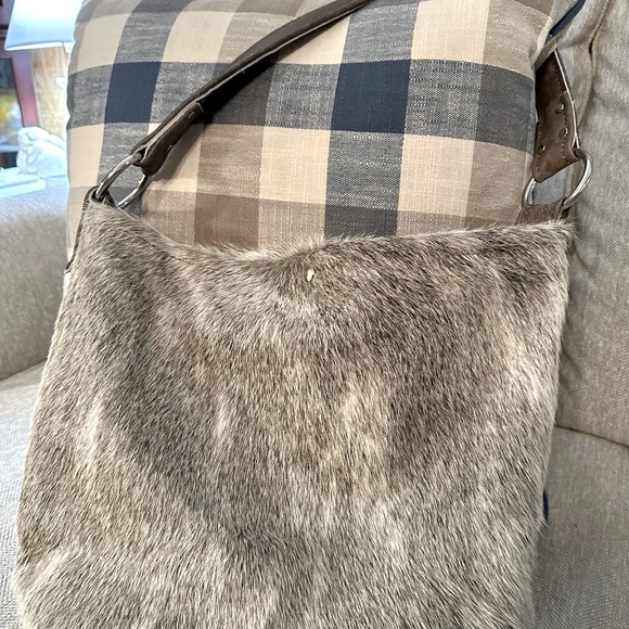 Wild Goose Genuine Cowhide Gray Hobo - Picture 2 of 4